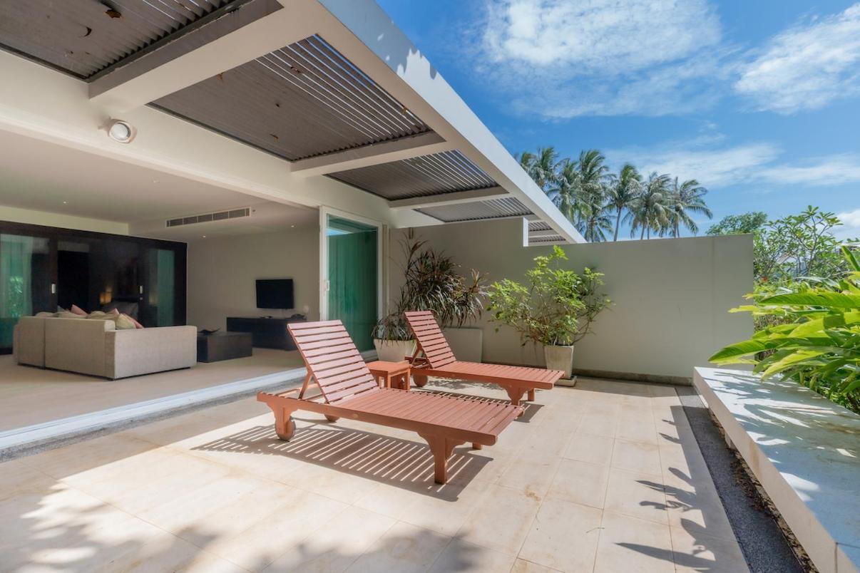 Poppy Beachfront Residence Rawai Szoba fotó