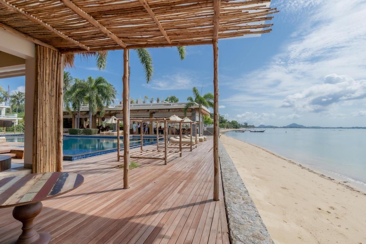 Poppy Beachfront Residence Rawai Szoba fotó